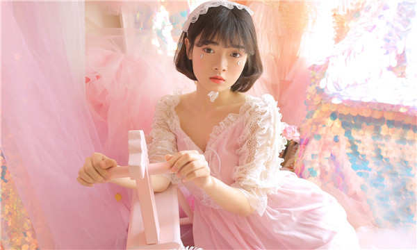 嵩县供卵试管代怀生子多少钱？这一直是很多不孕不育家庭关注的话题。在中国，不孕不育的发生率越来越高，根据《中国不孕不育现状调研报告》显示，育龄夫妇的不孕不育率从20年前的3%增长至现在的12.5%-18.2%，患者人数高达6000万以上。在这样的背景下，许多家庭通过供卵试管来实现自己的生育梦想。那么，供卵试管代怀生子的费用到底是多少呢？